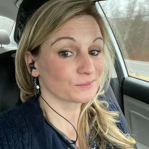 Meet your Posher, Melissa